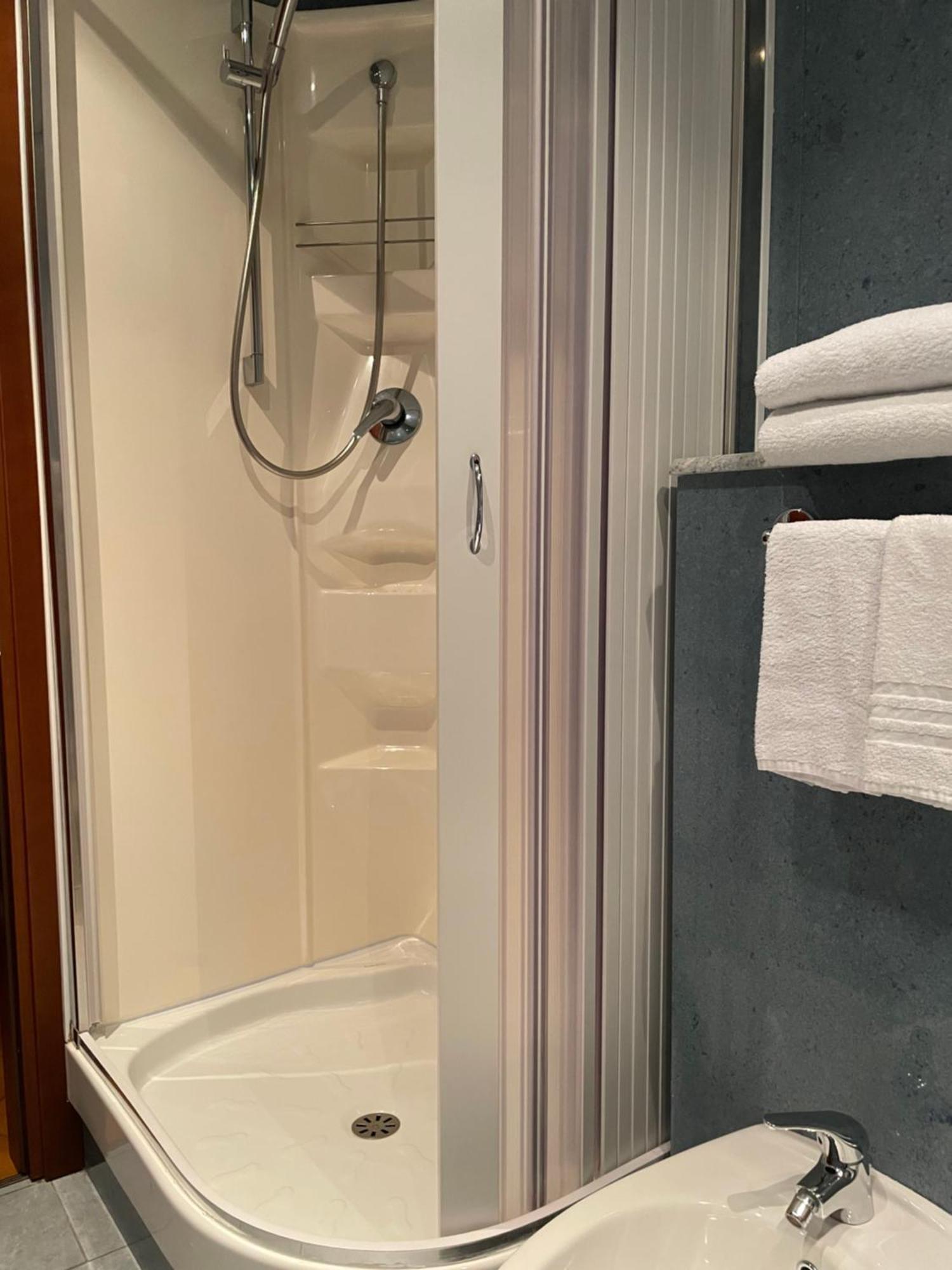 Hotel Mondial Rapallo Room photo
