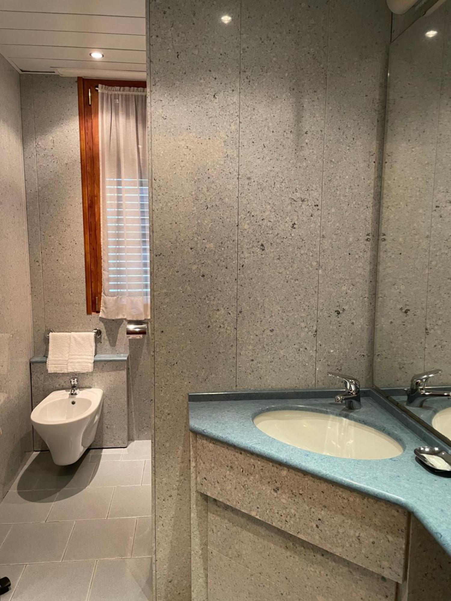 Hotel Mondial Rapallo Room photo