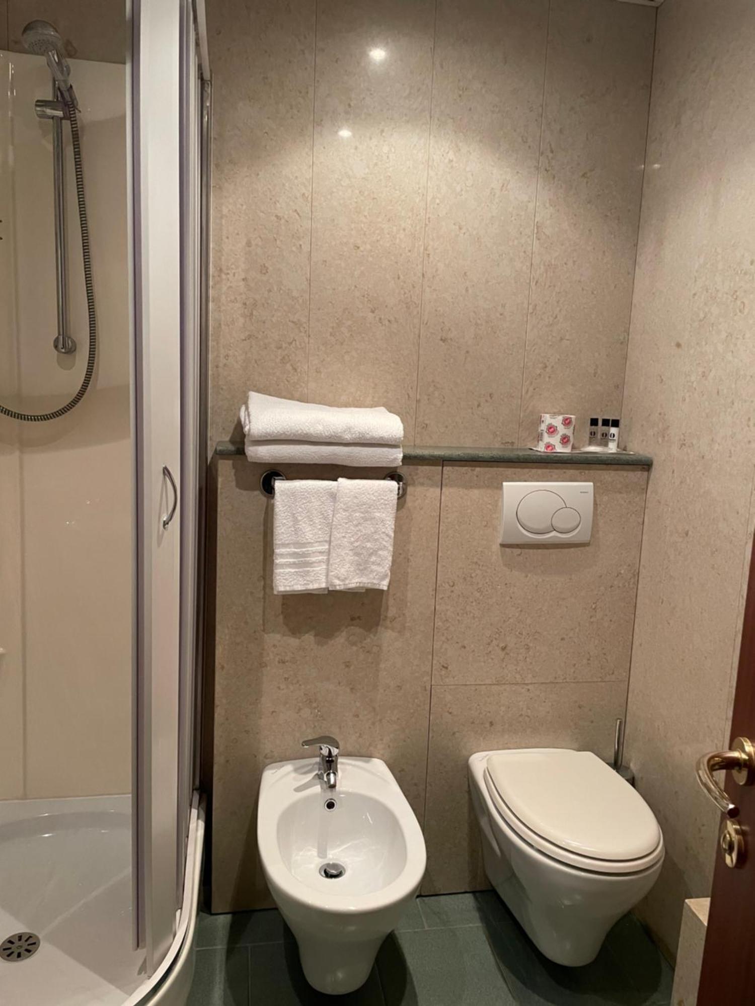 Hotel Mondial Rapallo Room photo