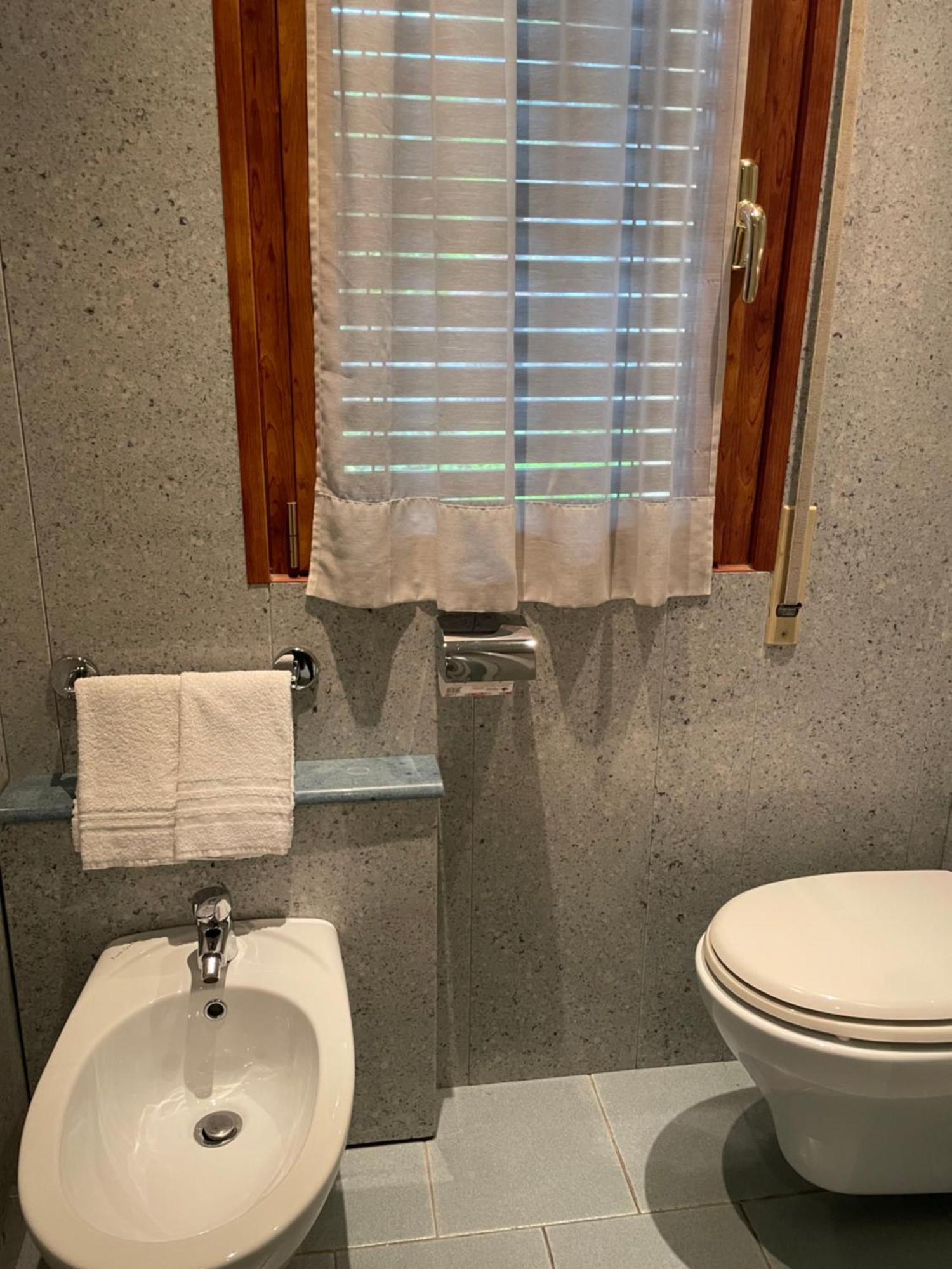 Hotel Mondial Rapallo Room photo