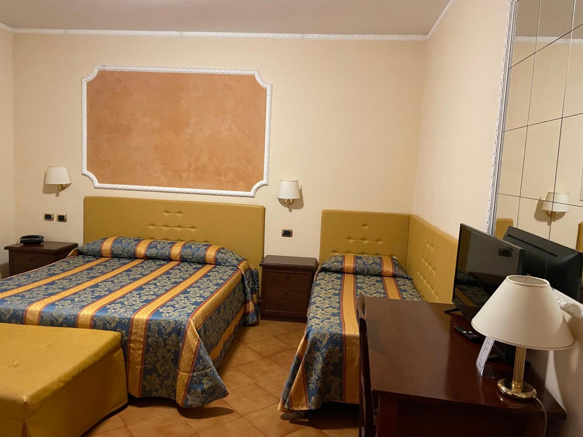 Hotel Mondial Rapallo Room photo