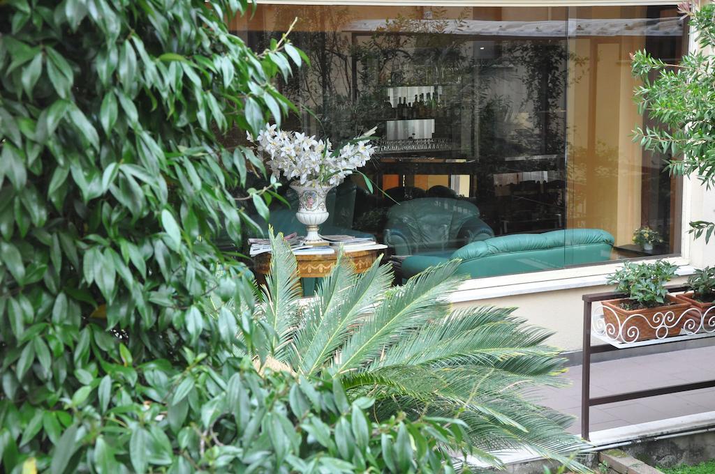 Hotel Mondial Rapallo Exterior photo